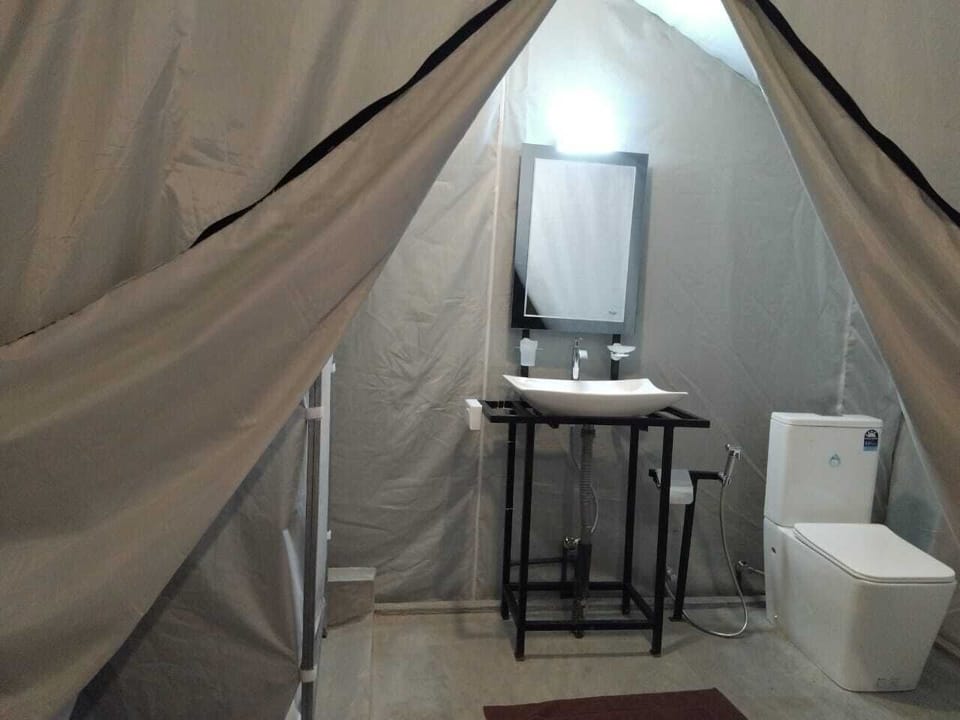 Standard Tent, Balcony, Hill View | Bathroom | Bidet