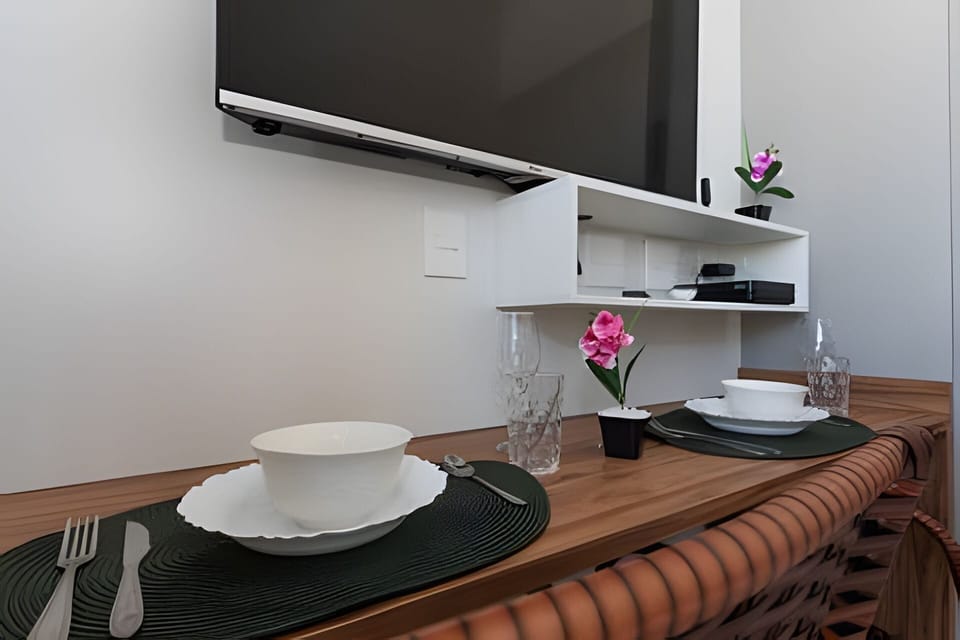 Comfort Apartment | Dining