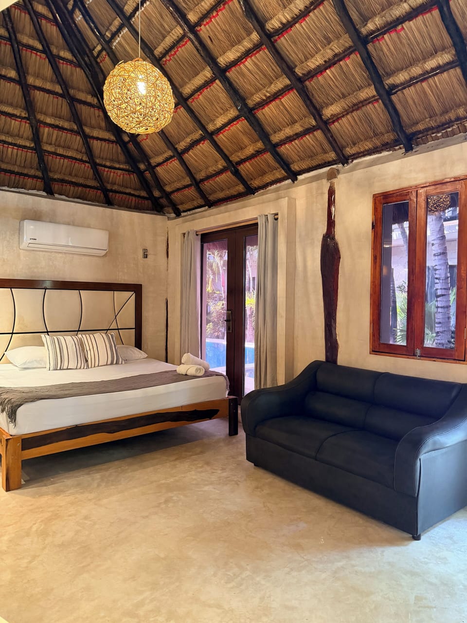 Deluxe Bungalow, Pool View | Minibar, in-room safe, free WiFi, bed sheets