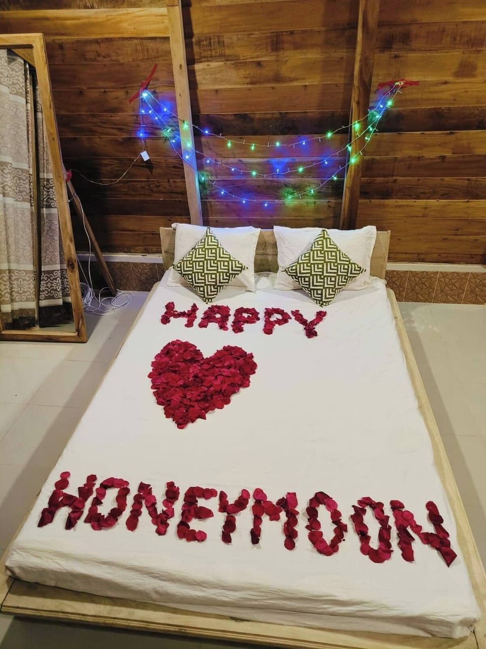 Deluxe Double Room, Balcony, Hill View