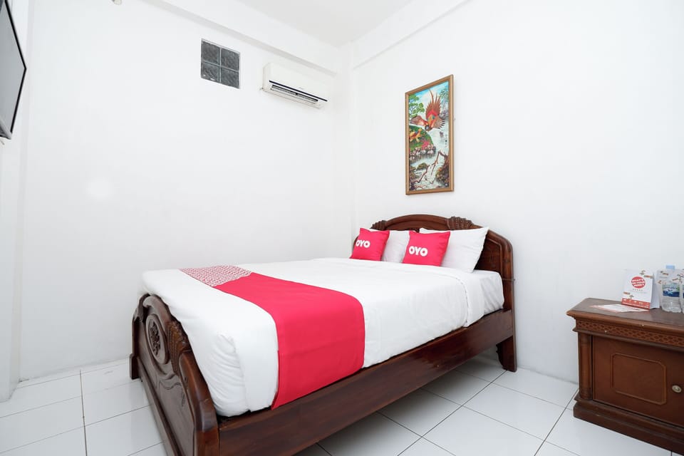 Deluxe Double Room | Free WiFi, bed sheets