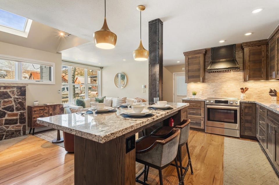 Condo, 2 Bedrooms | Private kitchen | Coffee/tea maker, fridge, oven, toaster