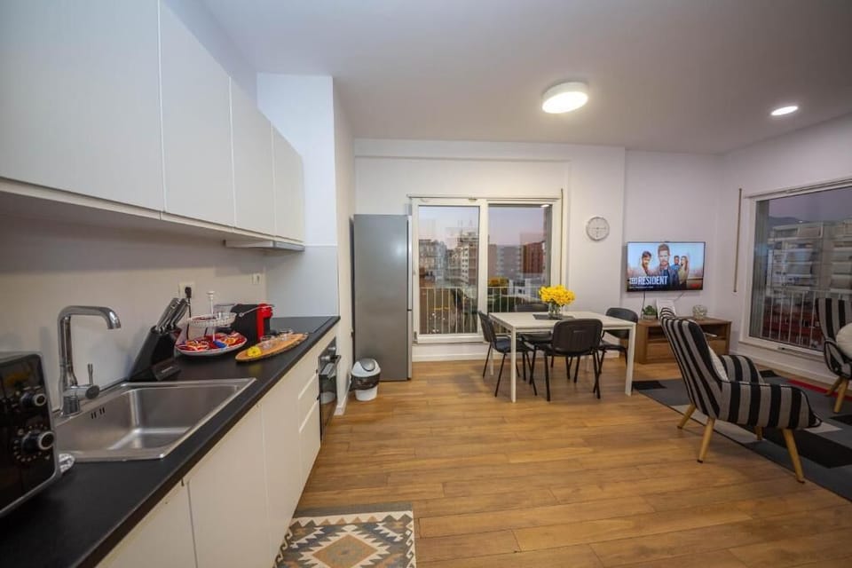 Apartment, 2 Bedrooms, Balcony, City View | Private kitchen | Fridge, microwave, stovetop, espresso maker