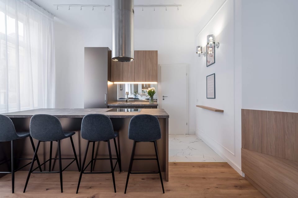 Comfort Condo, 2 Bedrooms, Non Smoking, Air conditioning | Private kitchen | Coffee/tea maker
