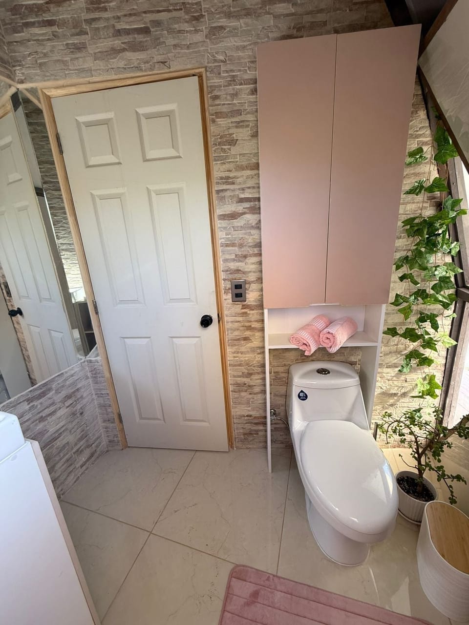 Deluxe Cabin, Garden View | Bathroom