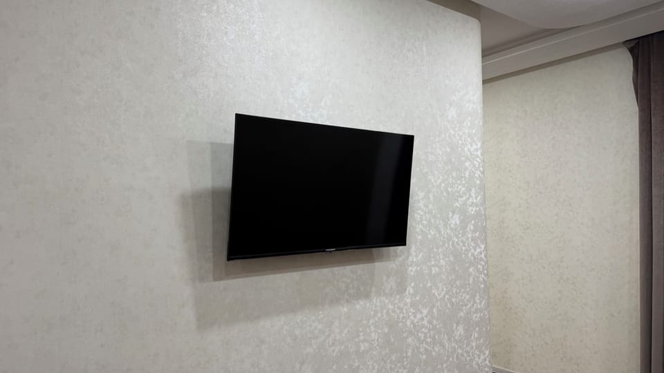 Standard Twin Room, City View | In-room safe, desk, WiFi (free)