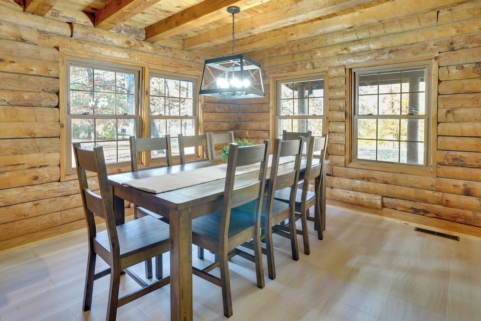 House (4 Bedrooms) | Interior