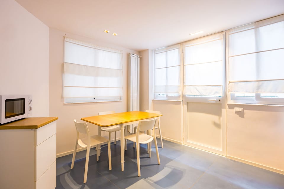 Apartment (1 Bedroom) | Interior
