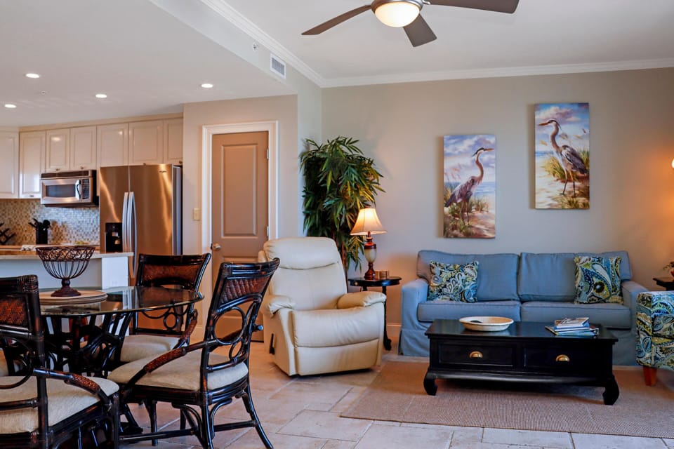 Condo, Multiple Beds (The Villas #302) | Living area