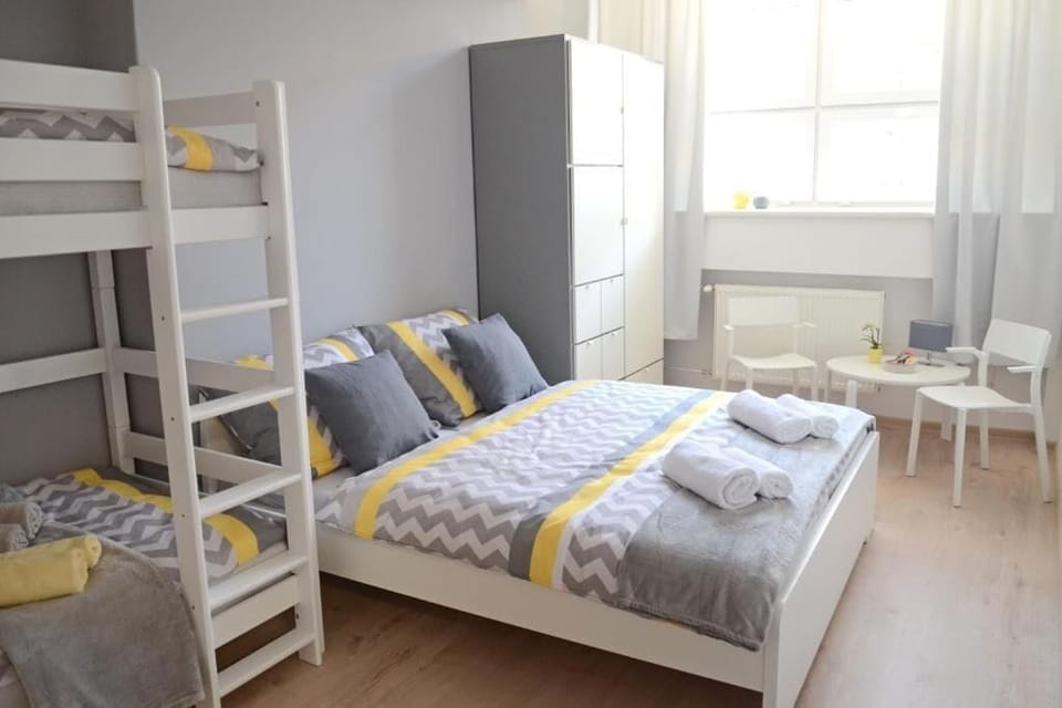 Quadruple Room | Iron/ironing board, free WiFi, wheelchair access