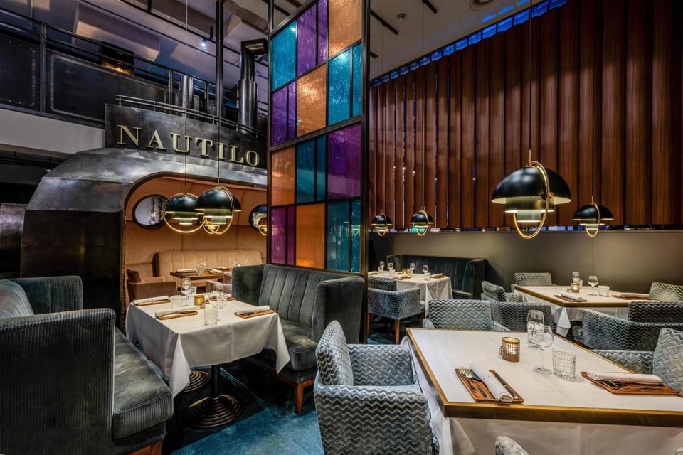 2 restaurants; breakfast, lunch, and dinner served