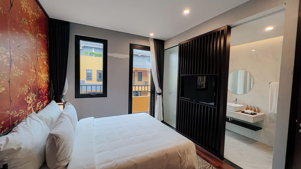 Standard Townhome, Balcony, City View | Free WiFi