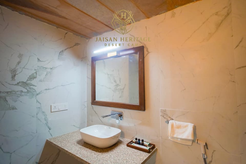 Deluxe Room, Patio, Resort View | Bathroom | Shower, hair dryer, towels, soap