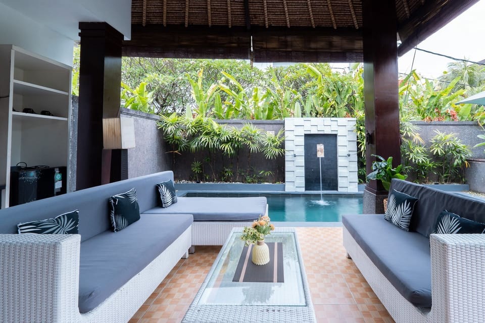 Comfort Villa, Patio, Courtyard View | Living area | Flat-screen TV