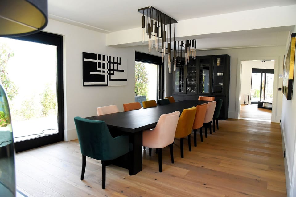 Villa, 6 Bedrooms, Private Pool, Garden View | Dining room