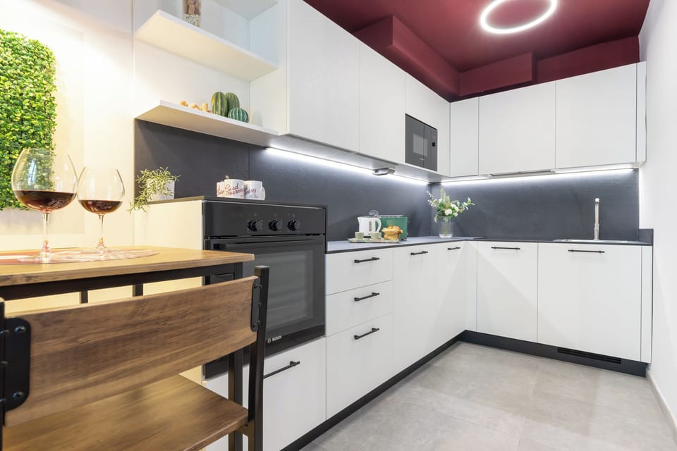 Apartment | Living area | 70-cm Smart TV with digital channels