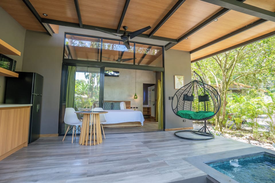 Bungalow, 1 King Bed, Private Pool | Living area