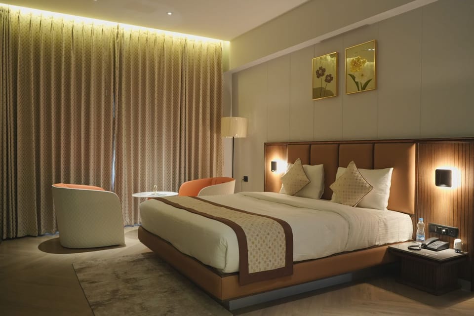 Classic Double Room | Laptop workspace, WiFi (free)