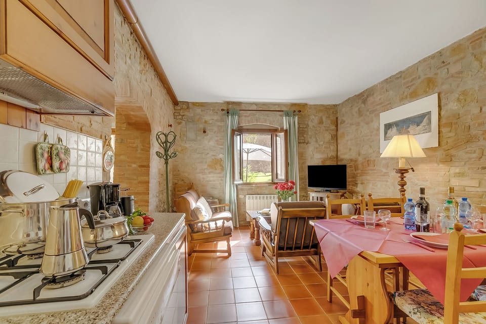 Standard Apartment, 2 Bedrooms, Terrace, Mountainside (Apartment Ciclamino Shared Pool &) | Private kitchen