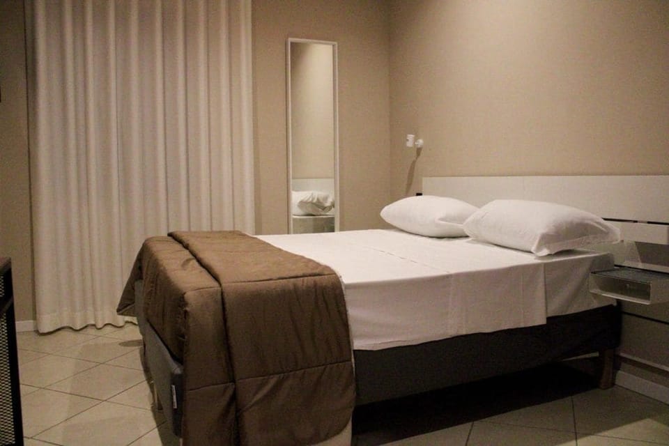Classic Room, 1 Double Bed | Desk, iron/ironing board (on request), WiFi (free)