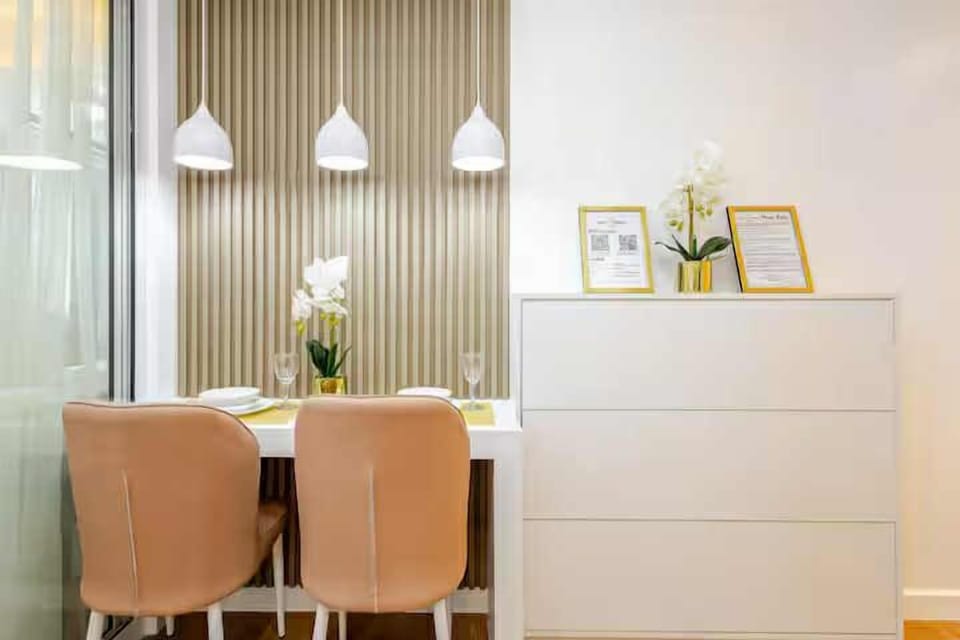 Executive Apartment, Balcony, City View | Living area | Flat-screen TV