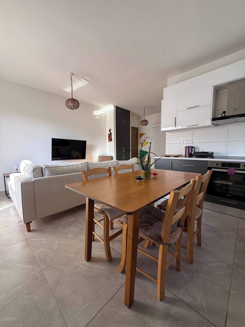 Apartment, 2 Bedrooms, Accessible, Smoking | Dining