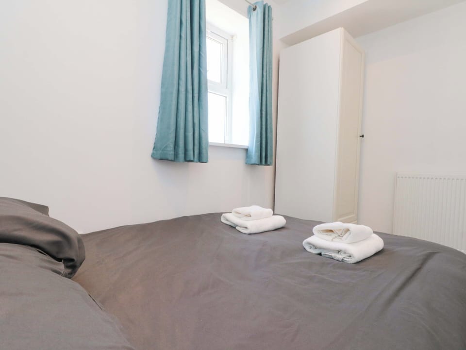Cottage | 2 bedrooms, individually decorated, individually furnished, free WiFi