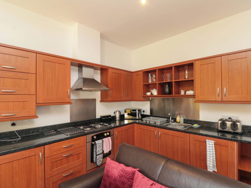 Cottage | Private kitchen | Cookware/dishes/utensils