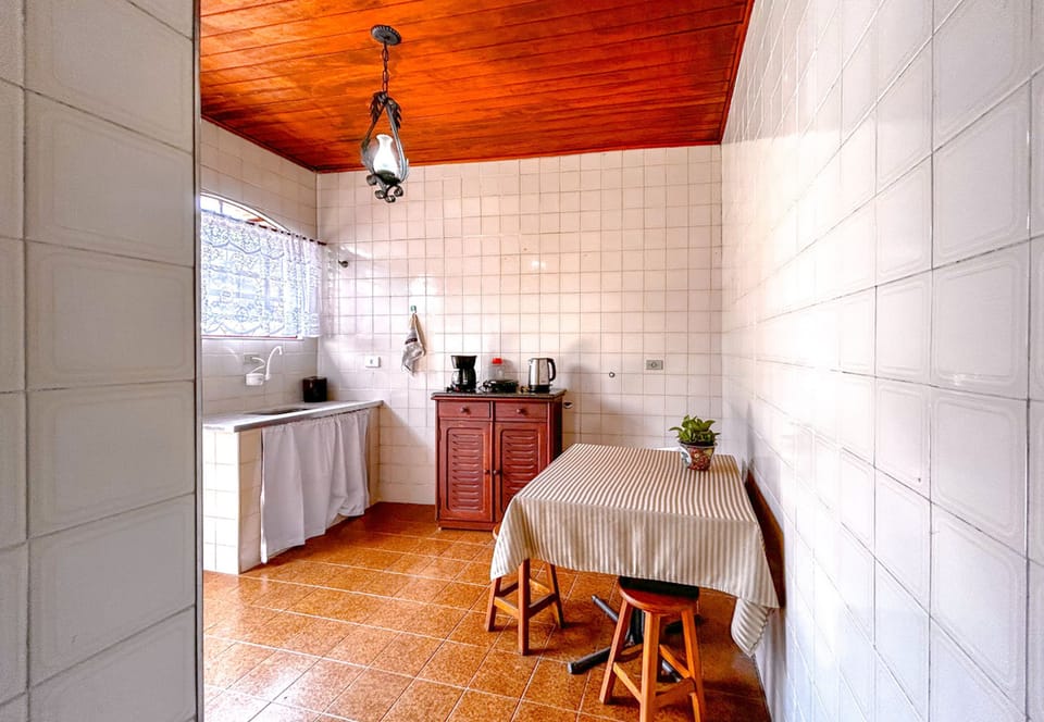 House | 1 bedroom