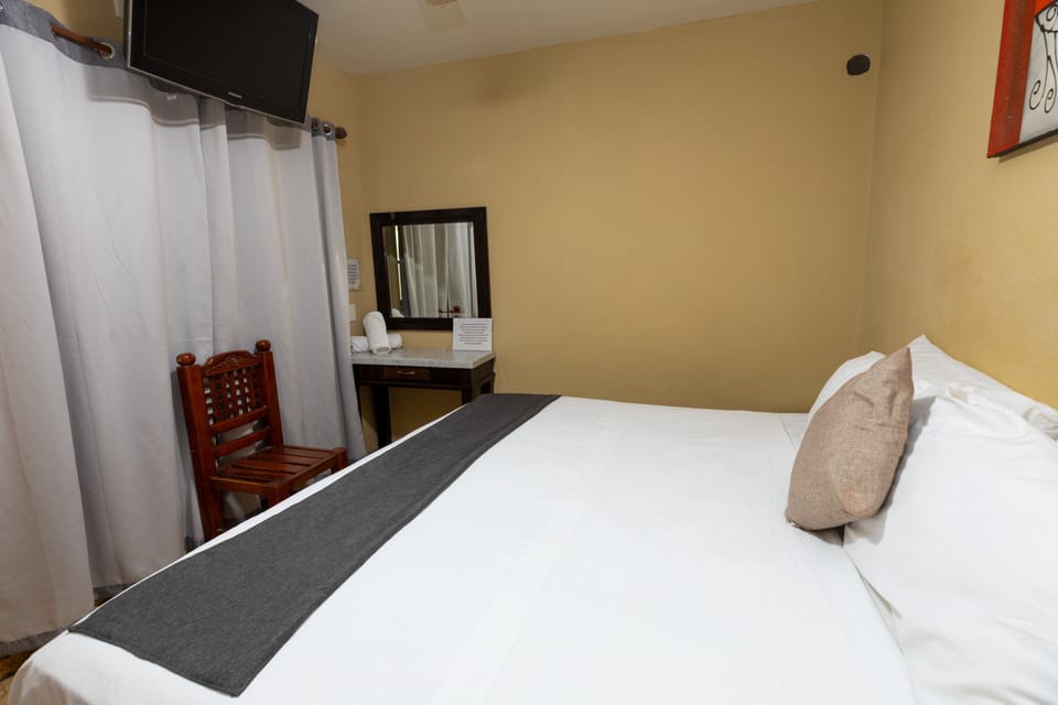 Standard Double Room | Free WiFi