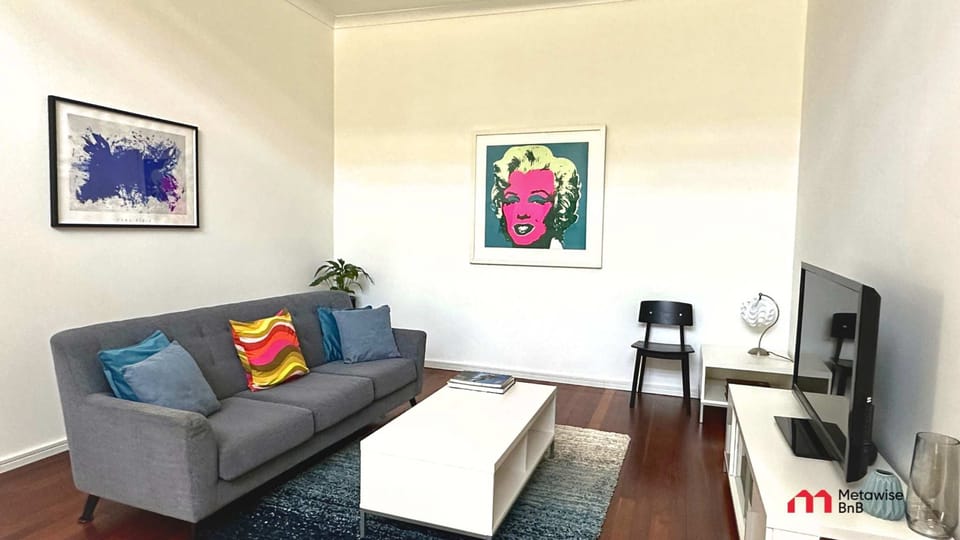 House | 2 bedrooms, high-speed internet