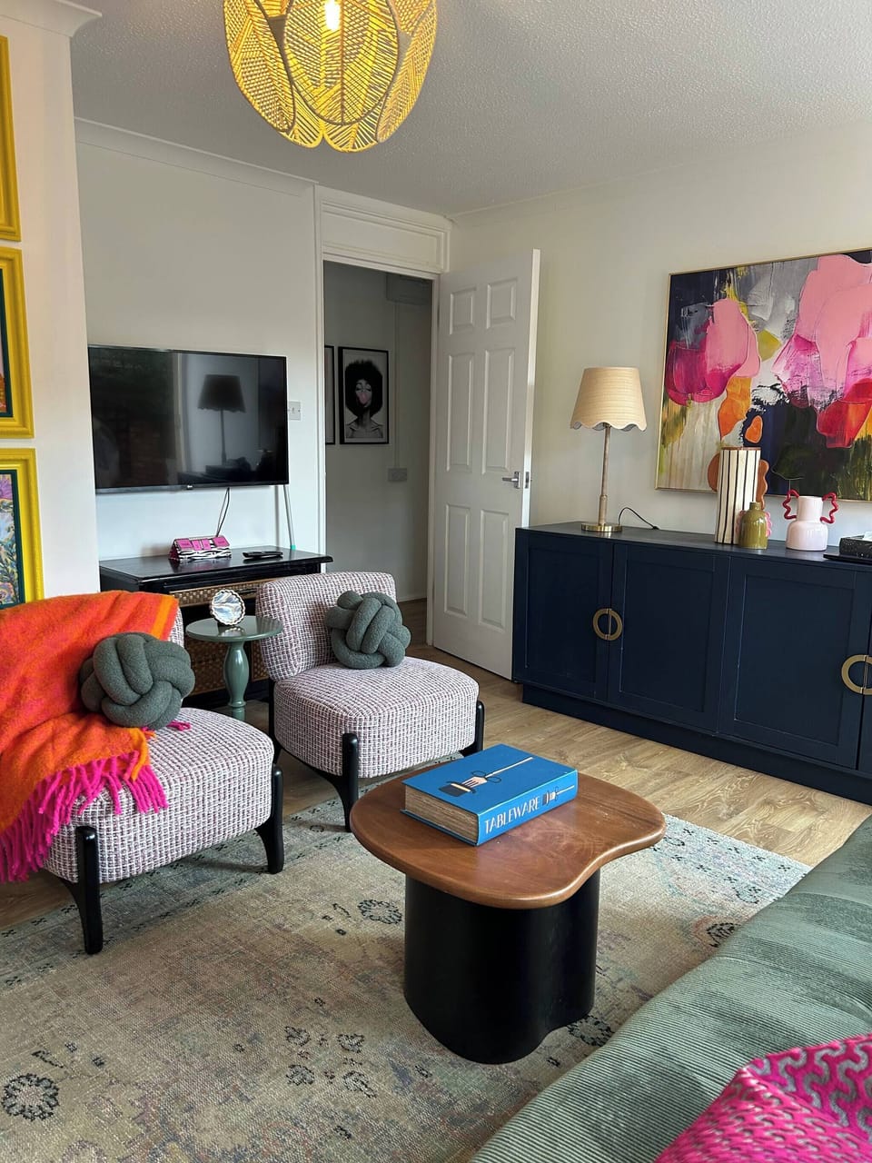 Apartment, 1 Bedroom, Patio | Living room