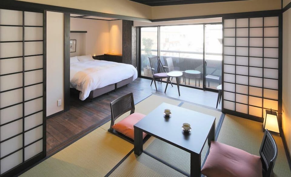 Junior suite (Urushi) | In-room safe, iron/ironing board, free WiFi, bed sheets