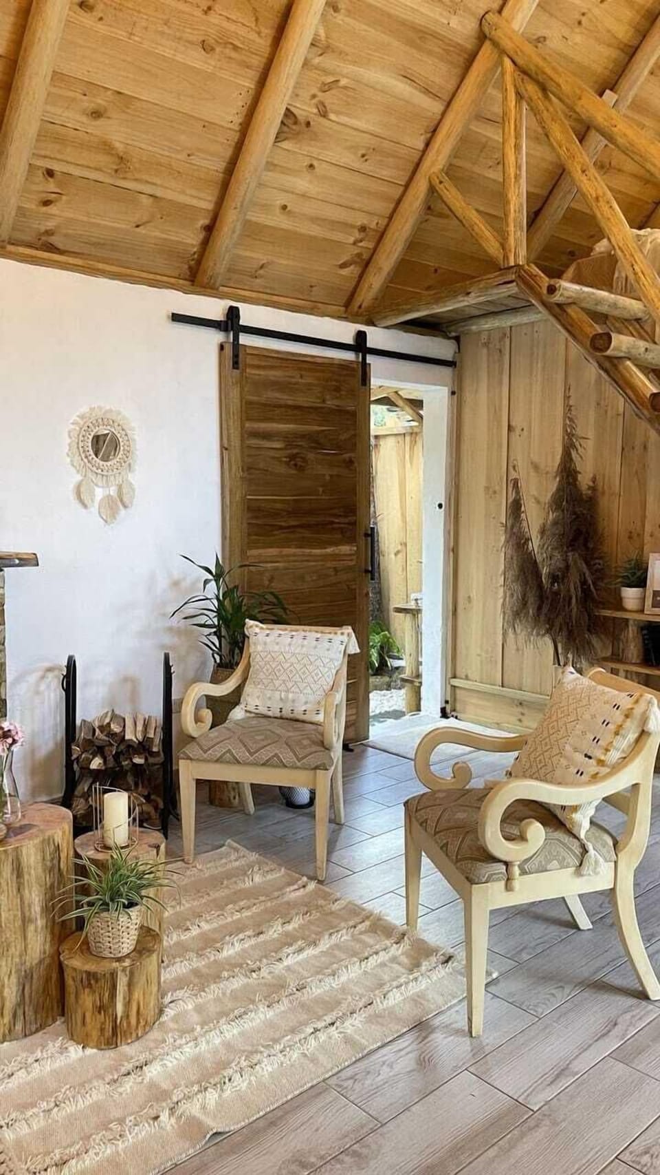 Family Cabin, Garden View | Living area