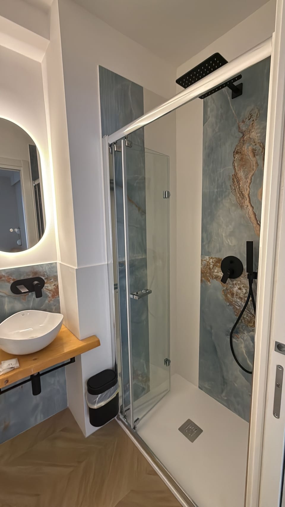 Superior Quadruple Room, Courtyard View | Bathroom | Bidet