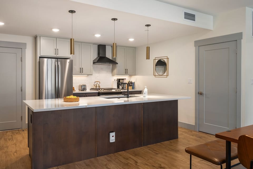Condo, 2 Bedrooms | Private kitchen | Fridge, oven, coffee/tea maker, electric kettle