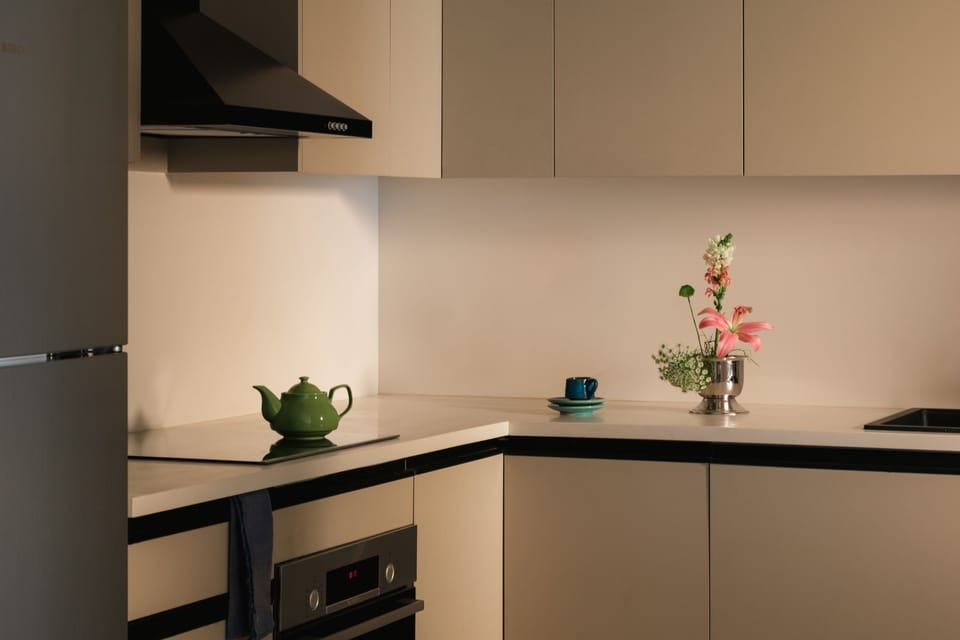 Apartment, 2 Bedrooms, City View | Private kitchen