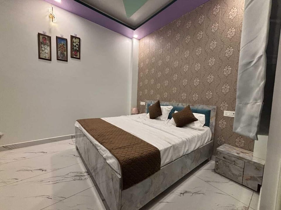 Deluxe Room | Free WiFi