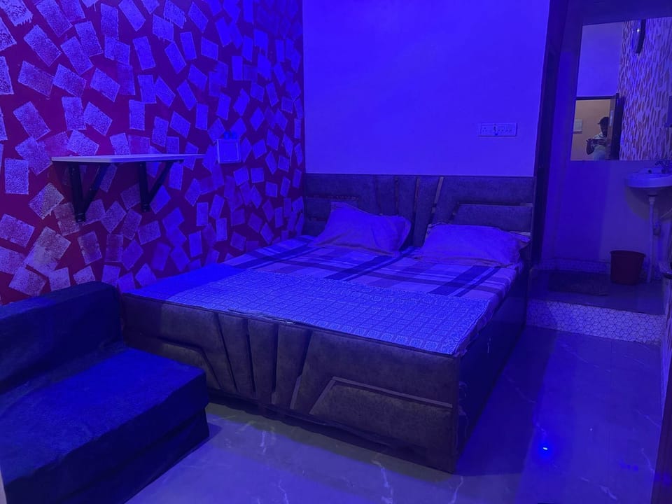 Family Room | Bed sheets