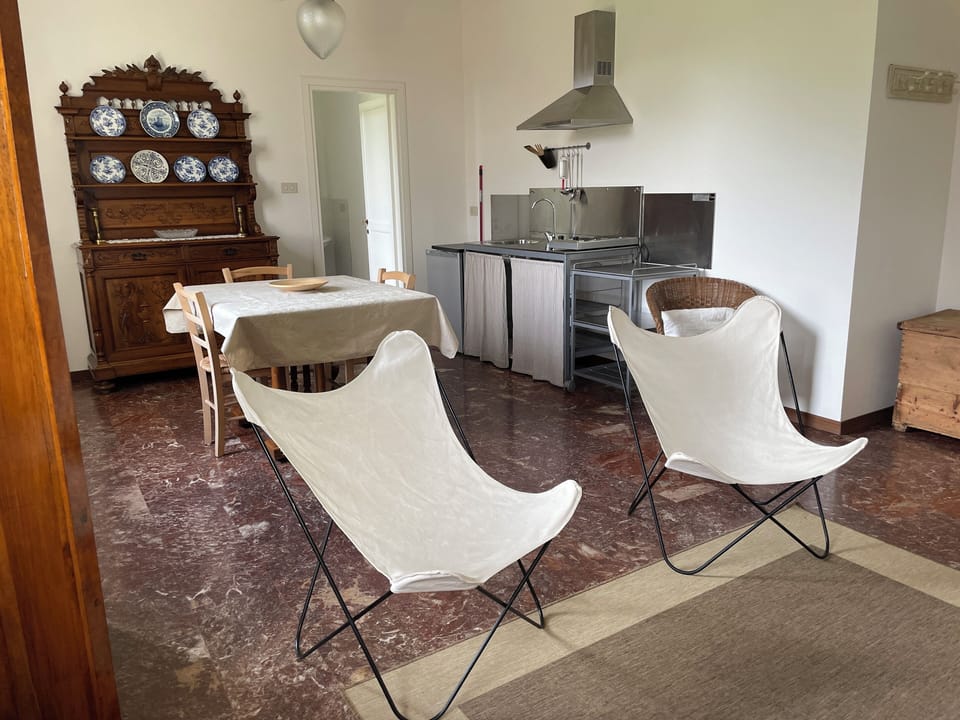 Classic Studio, Hill View | Living area