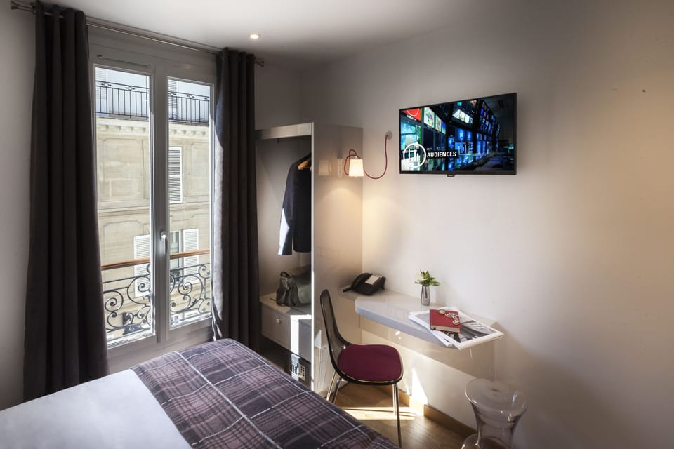 Premium bedding, in-room safe, desk, soundproofing