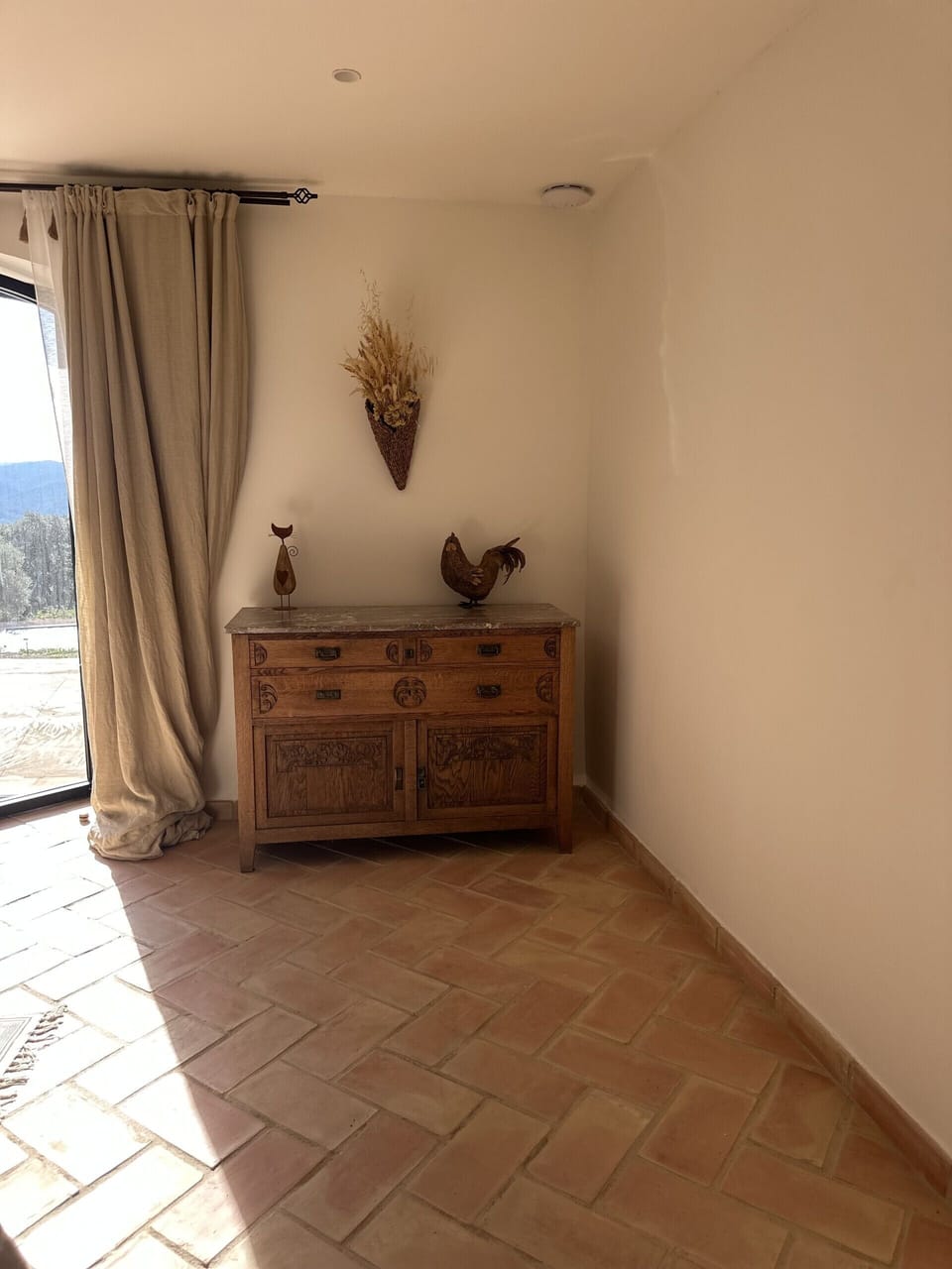 Deluxe Double or Twin Room, Mountain View | Free WiFi