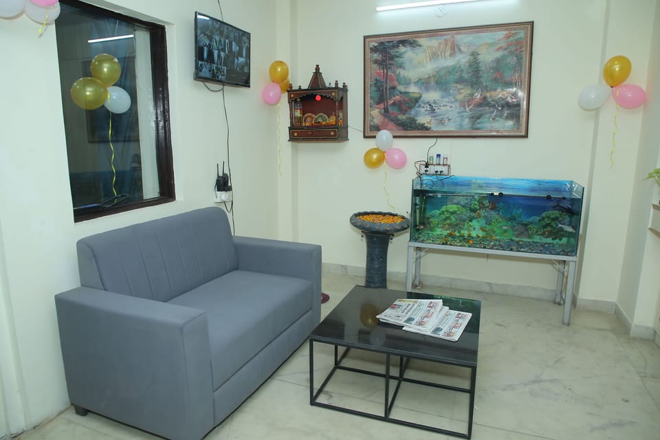 Superior Room | Living area | 32-inch Smart TV with digital channels, Netflix, streaming services