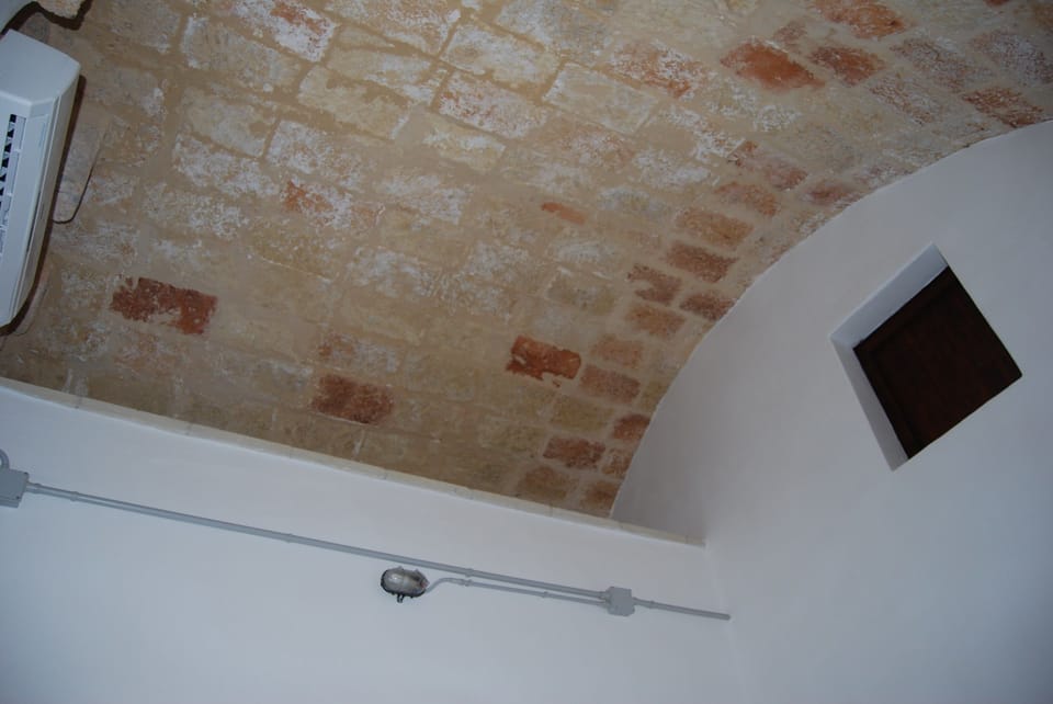 Single Room, Private Bathroom | Desk, iron/ironing board, free cribs/infant beds, free WiFi