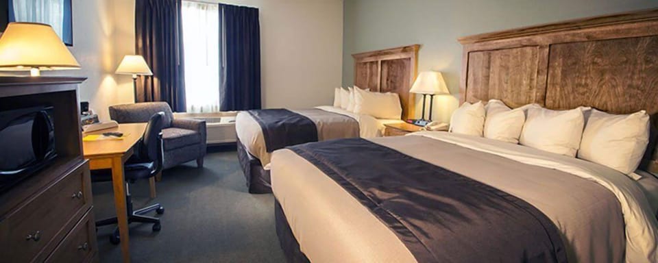 Premium bedding, down comforters, desk, blackout drapes