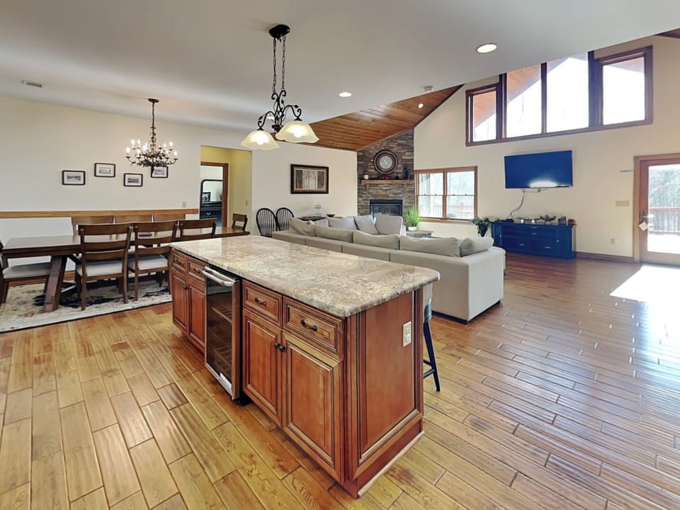House (5 Bedrooms) | Property amenity
