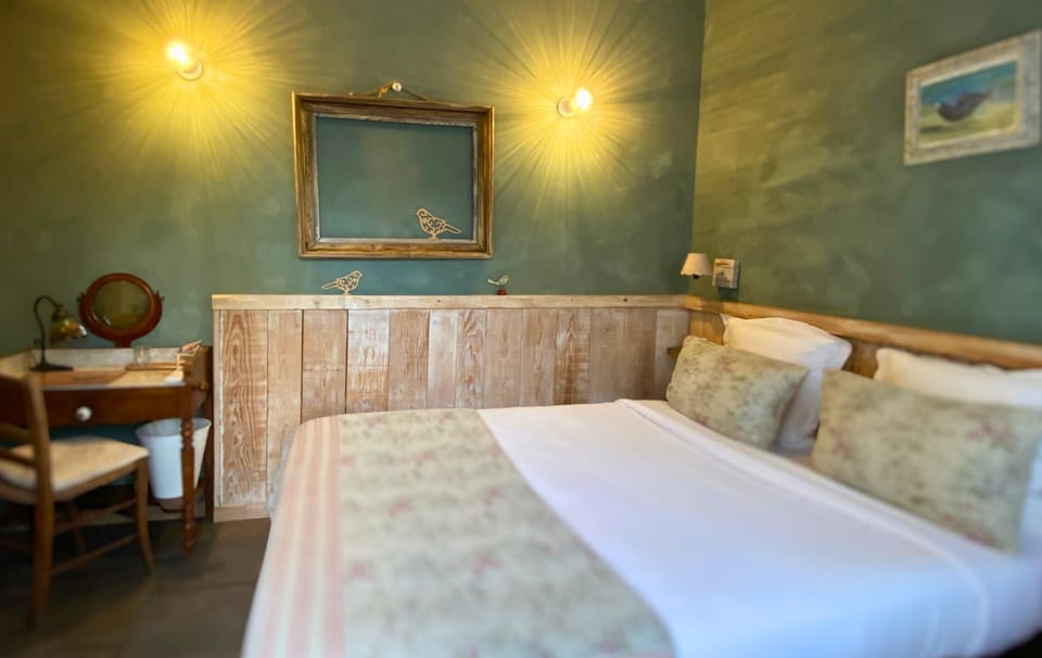 Basic Room, Garden View | Individually decorated, individually furnished, soundproofing