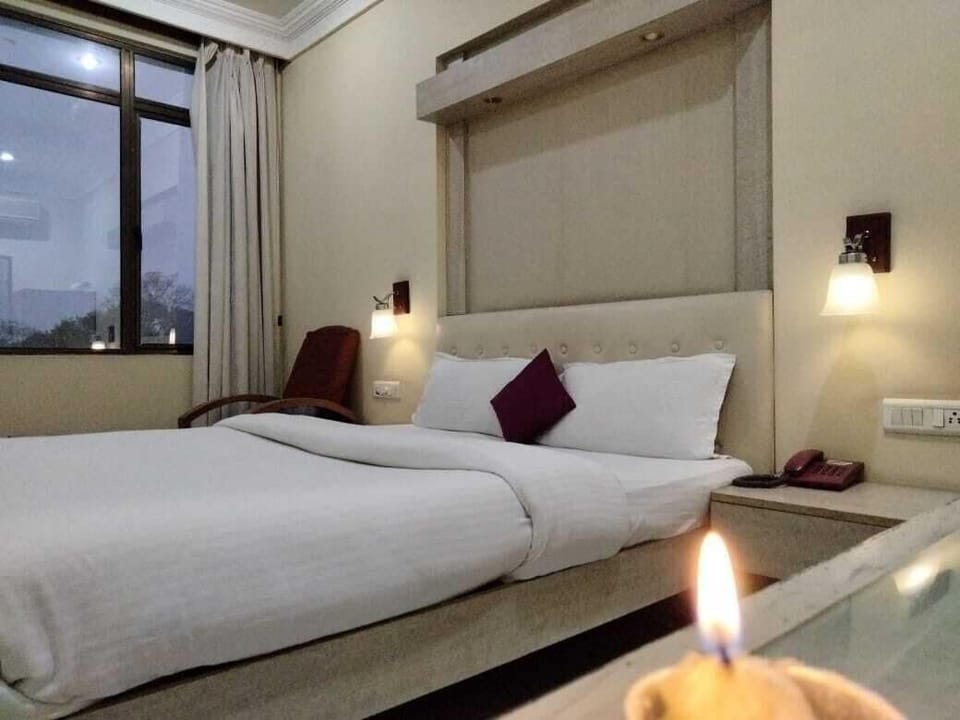 Deluxe Double Room | City view