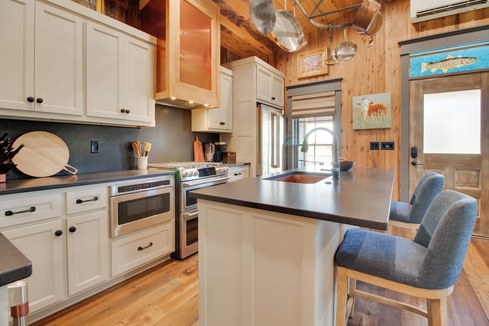 House (1 Bedroom) | Interior