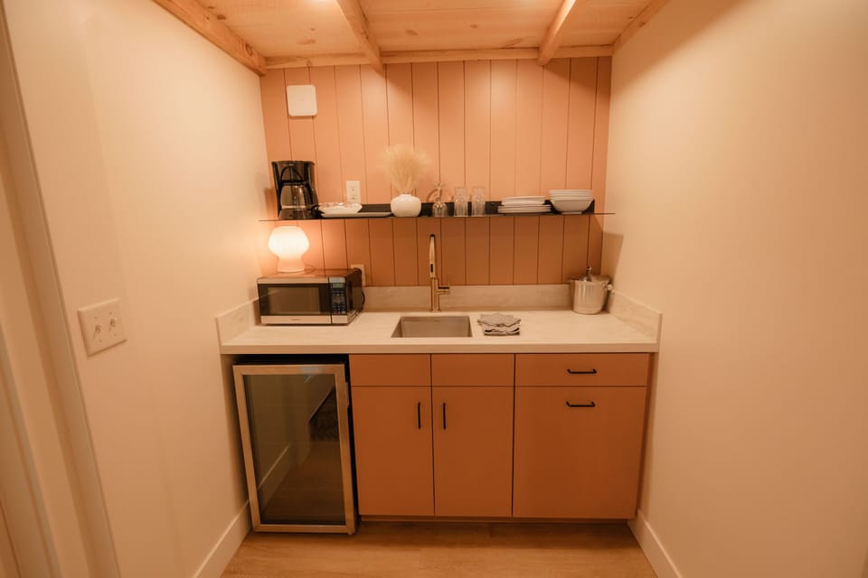 Economy Suite, Ensuite (The Mill House #5) | Shared kitchen